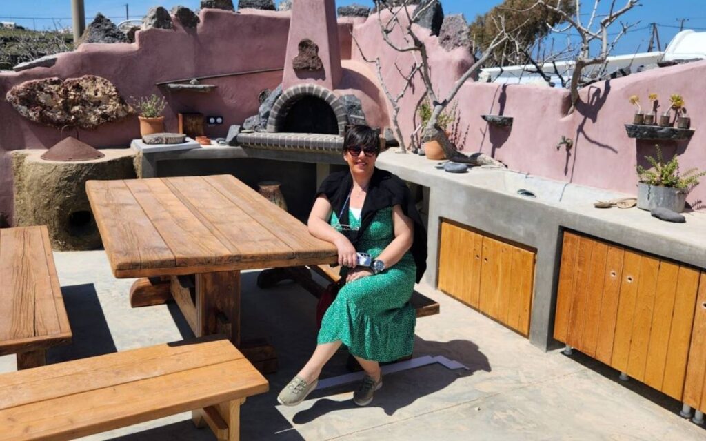 MEET GREEK TRAVEL ADVISOR